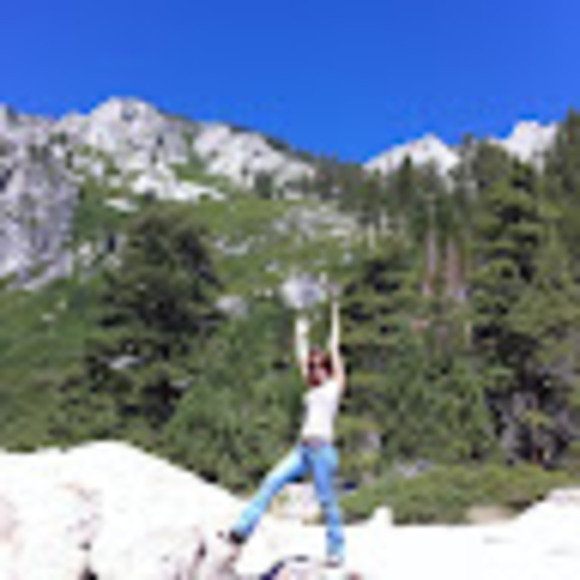 Meet your Posher, Jenna - Picture 1 of 1